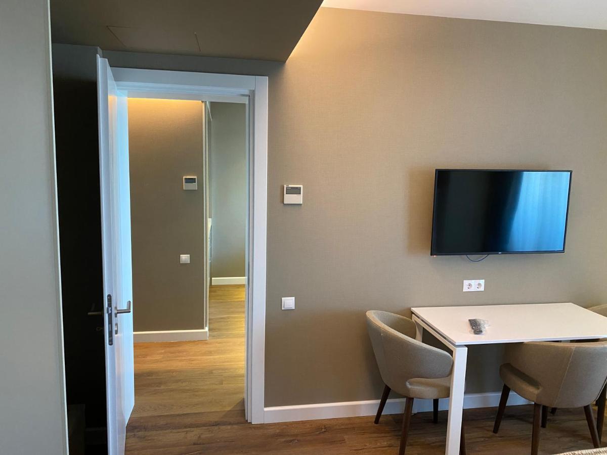 Gq Apartments On First Line บาทูมิ ภายนอก รูปภาพ
