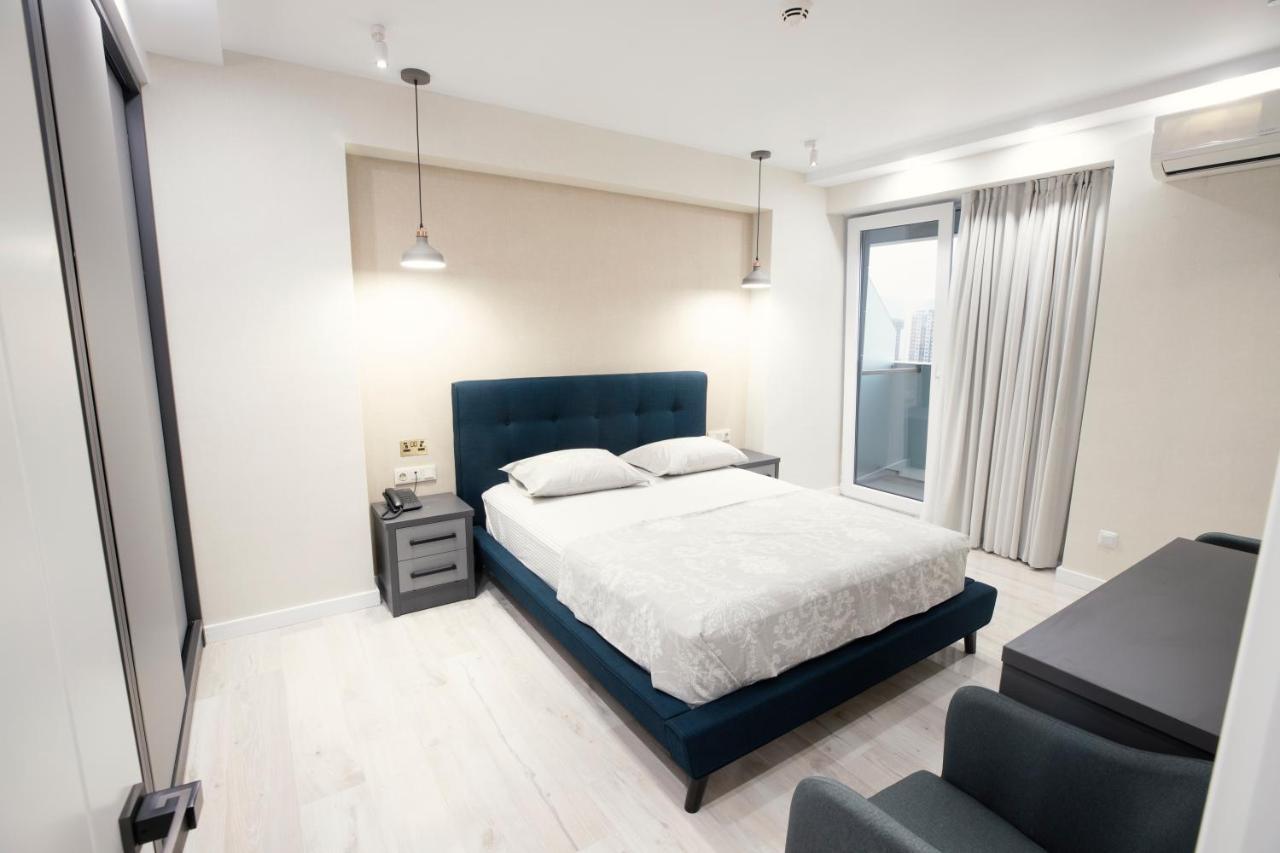 Gq Apartments On First Line บาทูมิ ภายนอก รูปภาพ