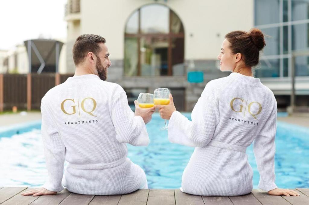 Gq Apartments On First Line บาทูมิ ภายนอก รูปภาพ